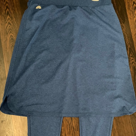 SNOGA modest workout/athletic skirt - Picture 2 of 2